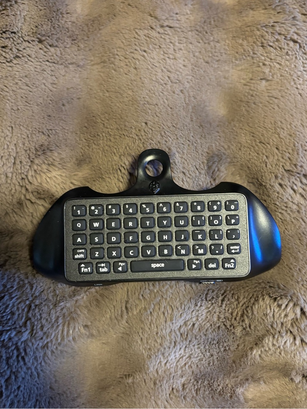 Collective minds, PlayStation 4 mini keypad